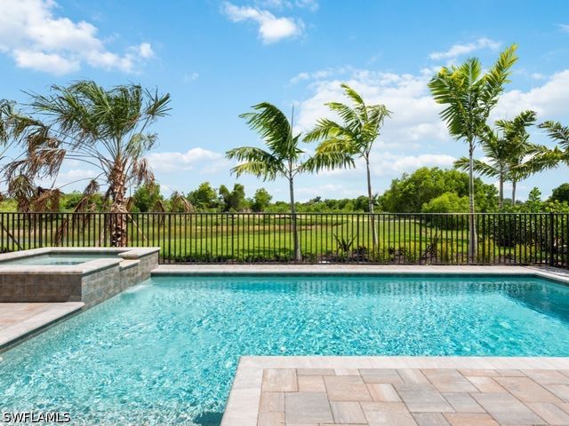 3340 Kumamoto Lane, Naples, FL 34114