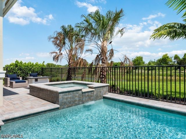 3340 Kumamoto Lane, Naples, FL 34114