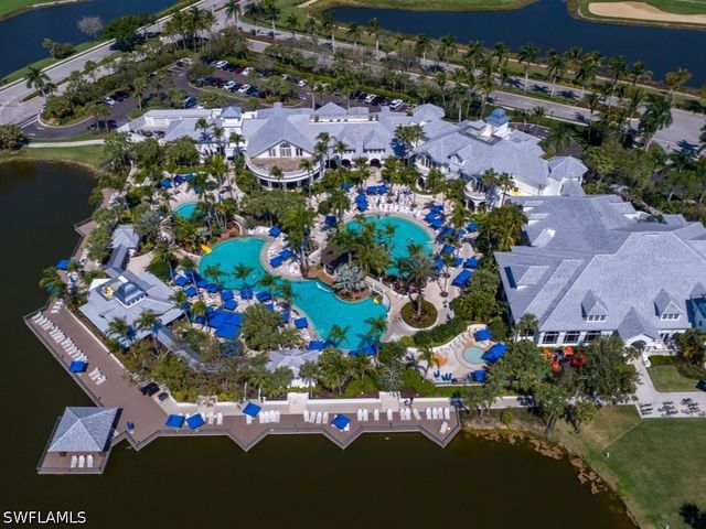 3340 Kumamoto Lane, Naples, FL 34114