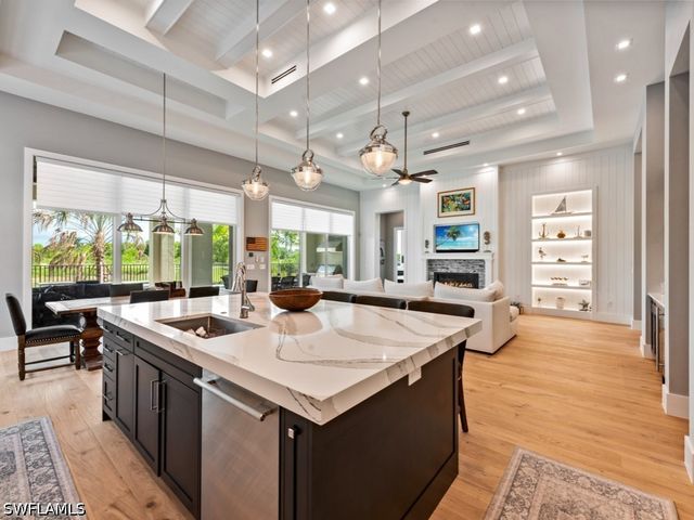 3340 Kumamoto Lane, Naples, FL 34114