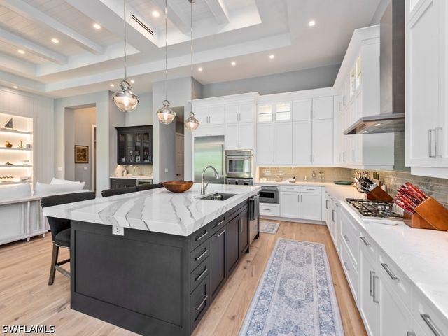 3340 Kumamoto Lane, Naples, FL 34114