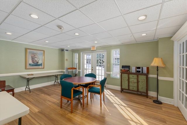 11 Church St 702, Salem, MA 01970