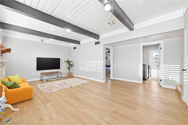 845 Kenny Way, Las Vegas, NV 89107