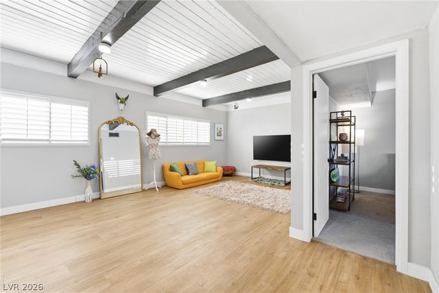 845 Kenny Way, Las Vegas, NV 89107