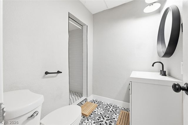 845 Kenny Way, Las Vegas, NV 89107