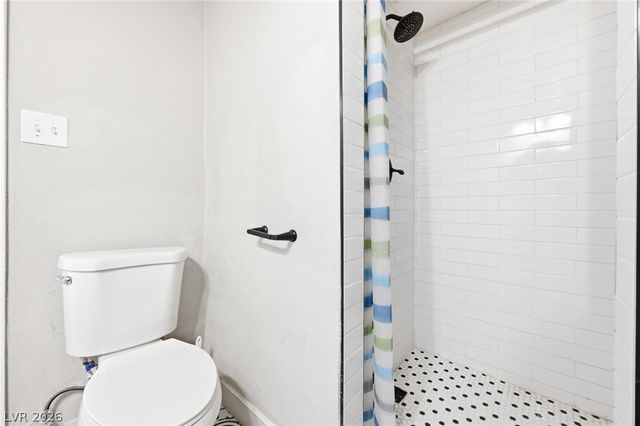 845 Kenny Way, Las Vegas, NV 89107