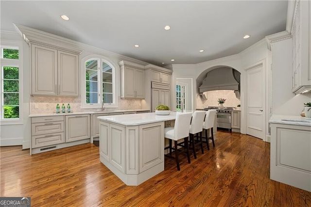82 Blackland Road NW, Atlanta, GA 30342