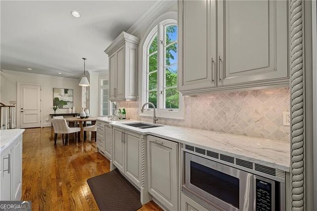 82 Blackland Road NW, Atlanta, GA 30342