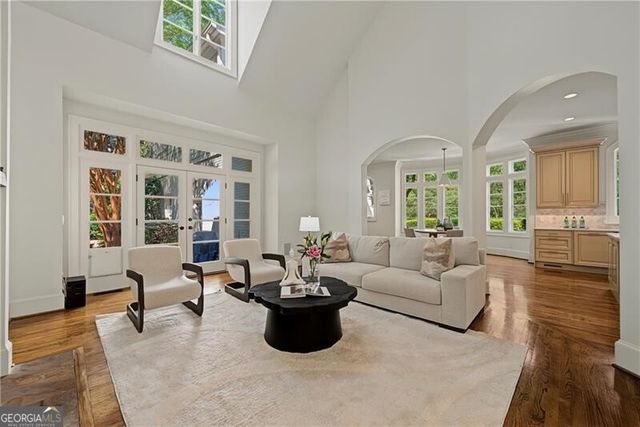 82 Blackland Road NW, Atlanta, GA 30342