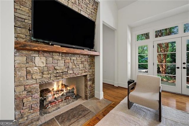 82 Blackland Road NW, Atlanta, GA 30342