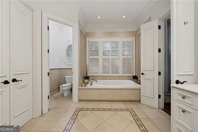 82 Blackland Road NW, Atlanta, GA 30342
