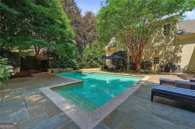 82 Blackland Road NW, Atlanta, GA 30342