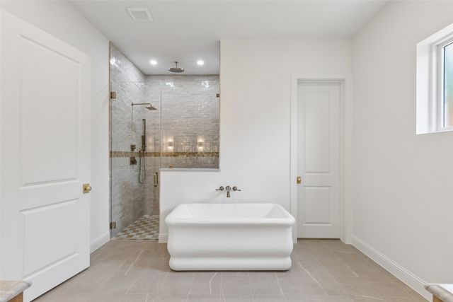 6729 Ravendale Lane, Dallas, TX 75214