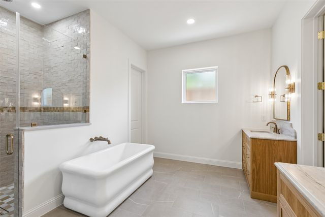 6729 Ravendale Lane, Dallas, TX 75214
