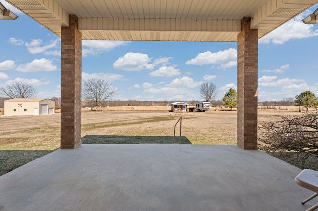 63940 E 297 Lane, Grove, OK 74344