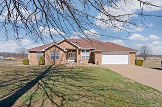 63940 E 297 Lane, Grove, OK 74344