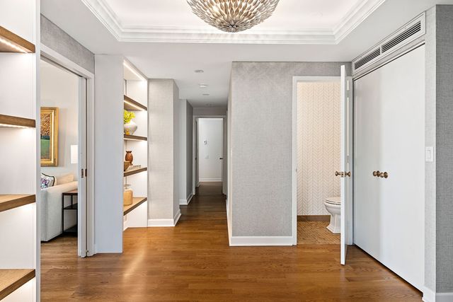 1000 N LAKE SHORE Plaza 39C, Chicago, IL 60611