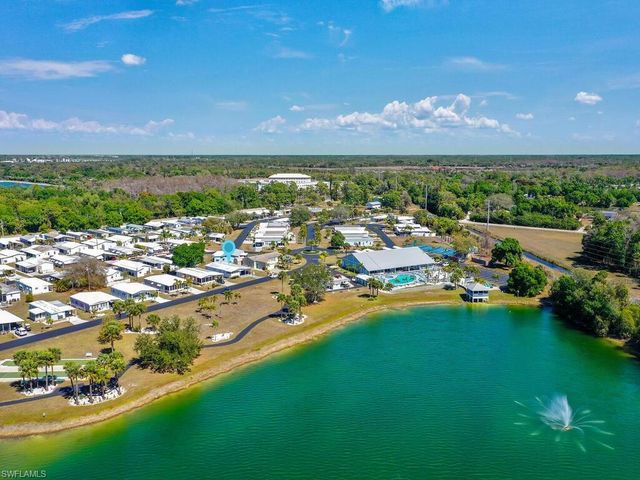 9855 Sugarmill Springs DR, Fort Myers, FL 33905