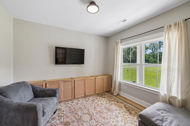 6949 Sawyer Road, Signal Mountain, TN 37377