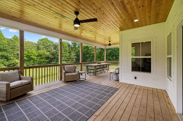 6949 Sawyer Road, Signal Mountain, TN 37377