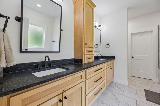 6949 Sawyer Road, Signal Mountain, TN 37377