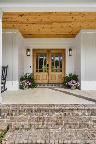 6949 Sawyer Road, Signal Mountain, TN 37377
