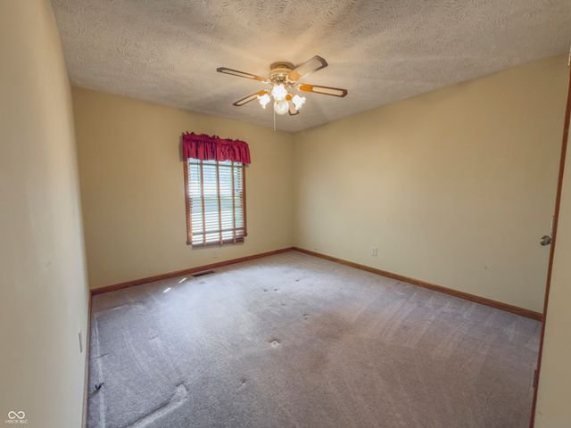 93 Gettysburg Drive, Coatesville, IN 46121