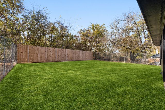 309 Dupont Circle, Fort Worth, TX 76134