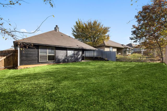 309 Dupont Circle, Fort Worth, TX 76134