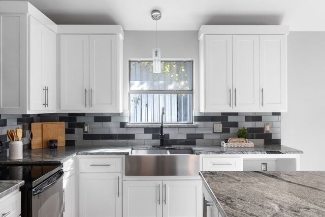 309 Dupont Circle, Fort Worth, TX 76134