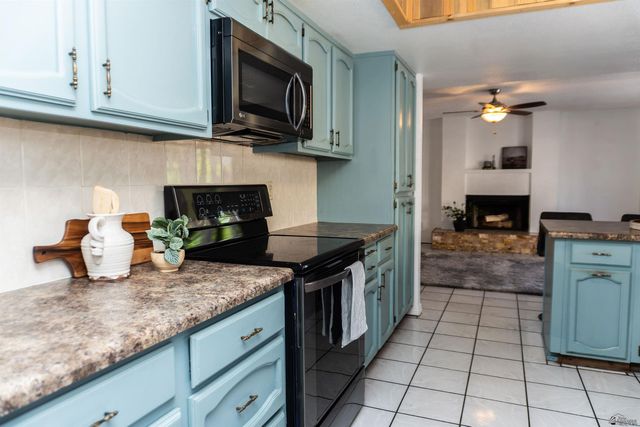 2108 E San Marcos Dr, Yuma, AZ 85364