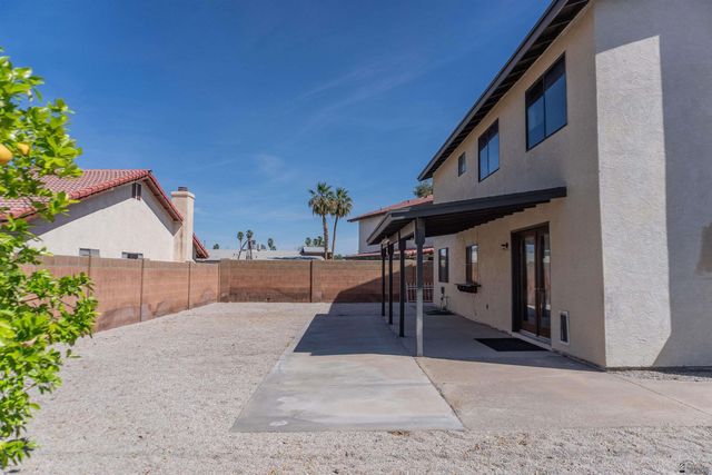 2108 E San Marcos Dr, Yuma, AZ 85364