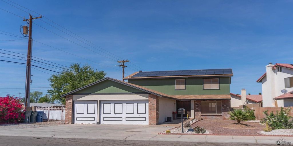 2108 E San Marcos Dr, Yuma, AZ 85364