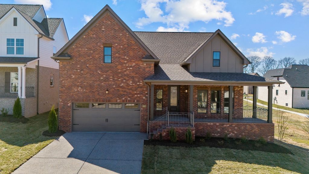 2032 WT Chandler Blvd #80, Gallatin, TN 37066