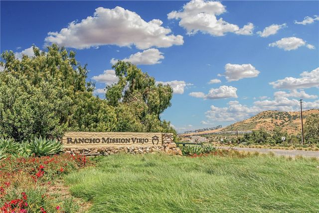 31 Gamella Street, Rancho Mission Viejo, CA 92694