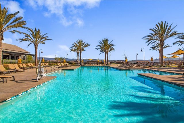 31 Gamella Street, Rancho Mission Viejo, CA 92694