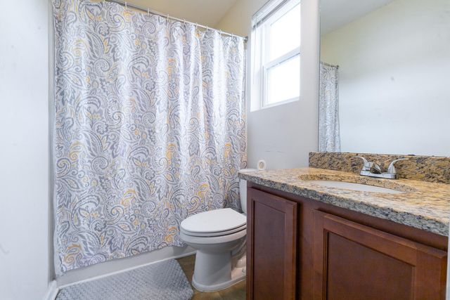 9227 Southern Oak Lane, Ladson, SC 29456