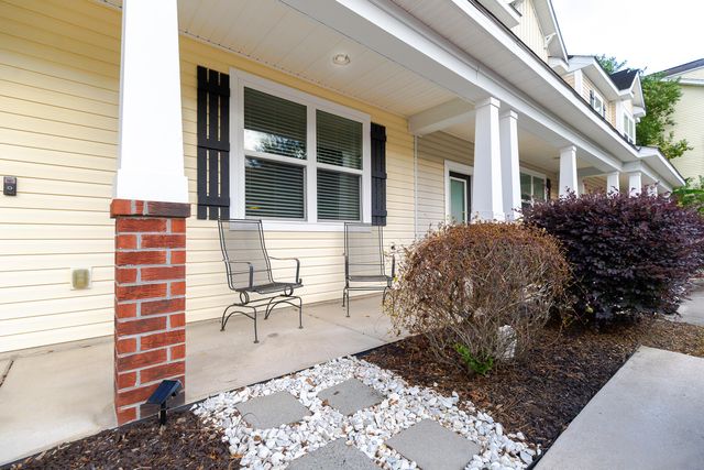 9227 Southern Oak Lane, Ladson, SC 29456