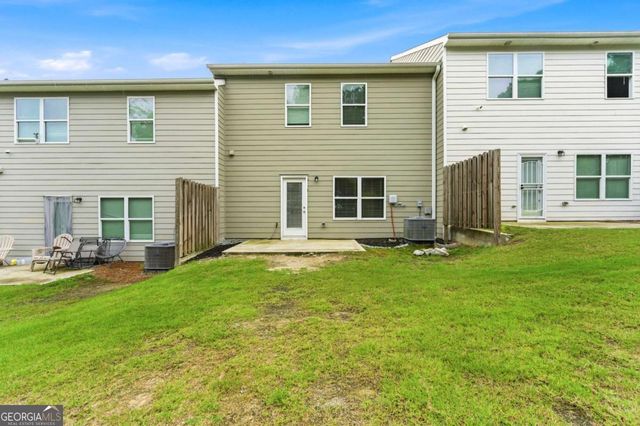7492 Knoll Hollow Road, Lithonia, GA 30058