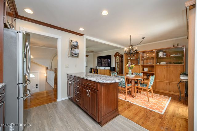 387 Suburban Drive, Toms River, NJ 08753