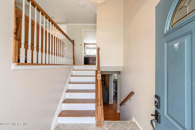387 Suburban Drive, Toms River, NJ 08753