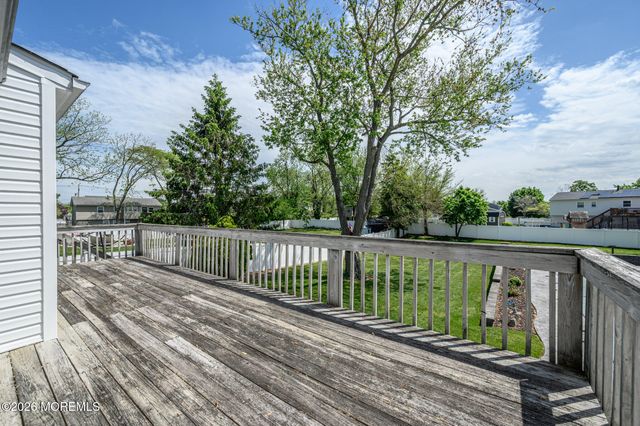 387 Suburban Drive, Toms River, NJ 08753