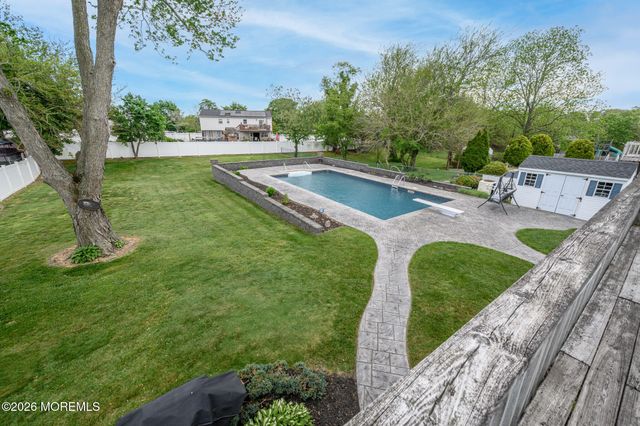 387 Suburban Drive, Toms River, NJ 08753