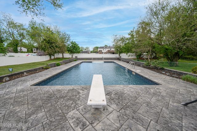 387 Suburban Drive, Toms River, NJ 08753