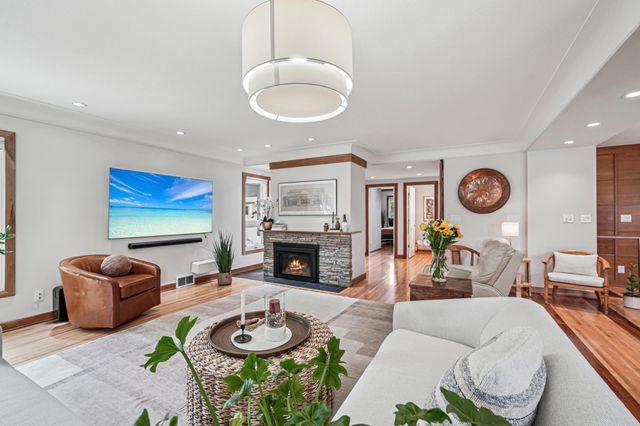 5808 Ewing Avenue S, Edina, MN 55410