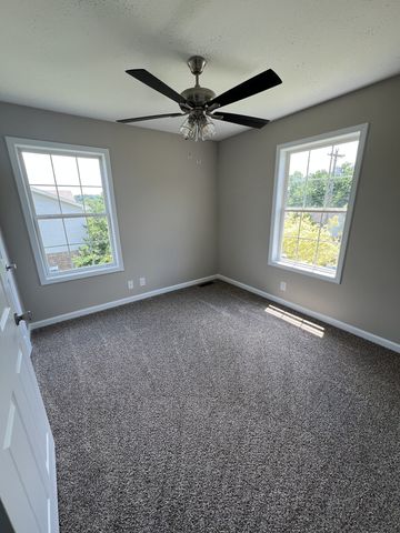 1795 Ridge Runner Ct, Clarksville, TN 37042