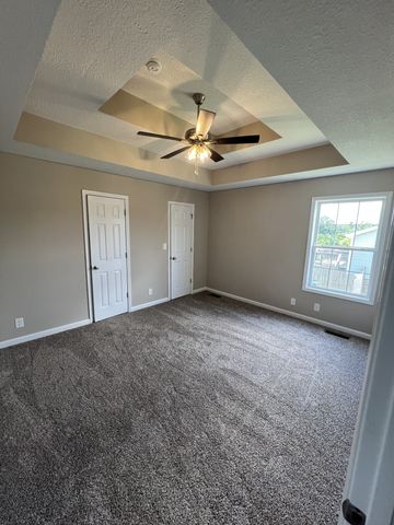 1795 Ridge Runner Ct, Clarksville, TN 37042