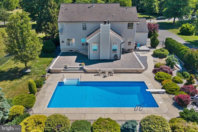 9 TROTTER WAY, Cream Ridge, NJ 08514