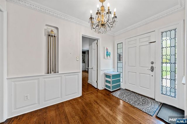 328 Ridgewood Avenue, Ridgewood, NJ 07450