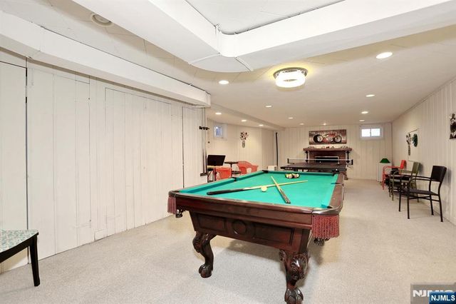 328 Ridgewood Avenue, Ridgewood, NJ 07450